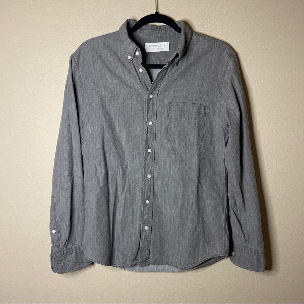 Everlane men’s long sleeve shirt - size S - gray